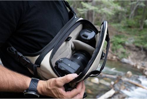 WANDRD Roam Sling 6