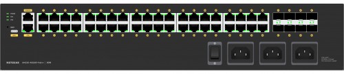 NETGEAR M4250-40G8XF-PoE++