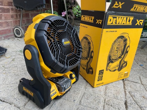 DeWALT DCE512N