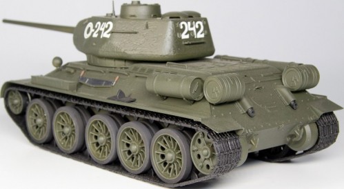 ICM T-34-85 (1:35)