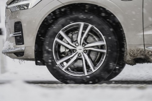 Nokian Snowproof 1