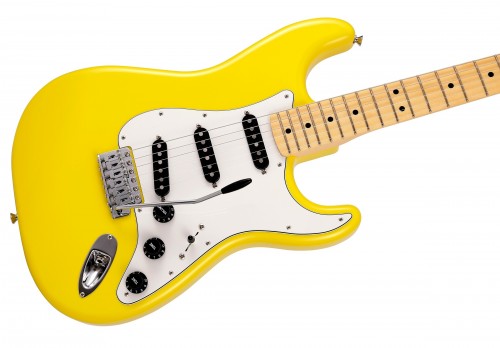 Fender Made in Japan Limited International Color Stratocaste