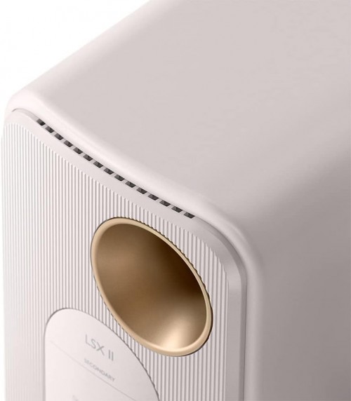 KEF LSX II