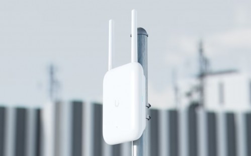 Ubiquiti UniFi 7 Outdoor