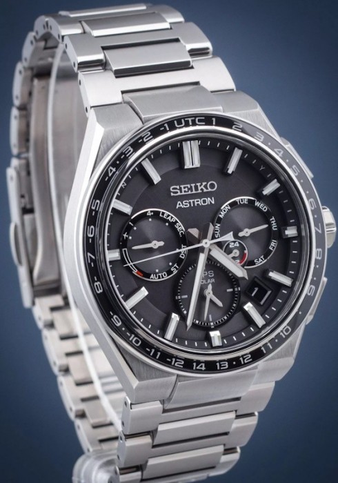 Seiko Astron SSH111J1