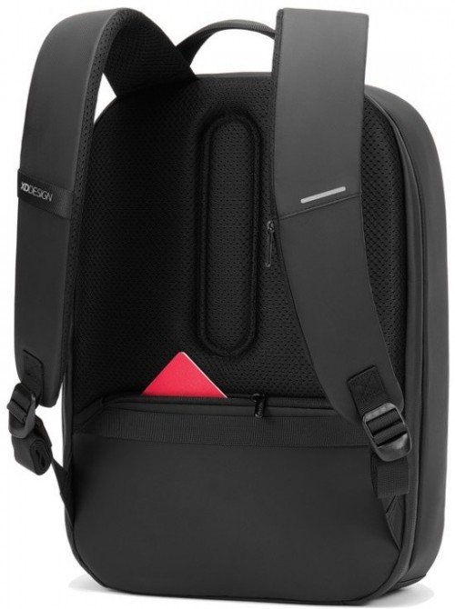 XD Design Edge 17L
