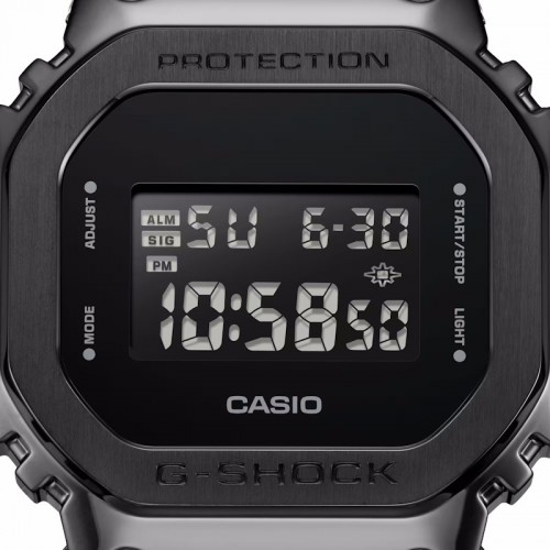 Casio G-Shock GM-5600UB-1