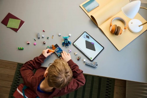 Lego The Warden Encounter 21274