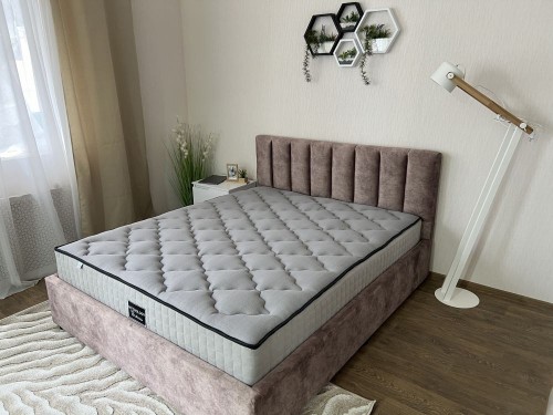 Family Sleep Hermes