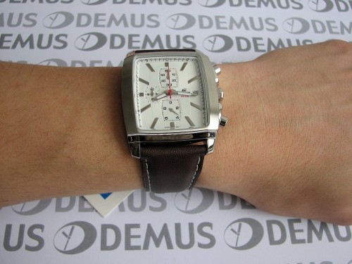 Casio EF-509L-7AVEF
