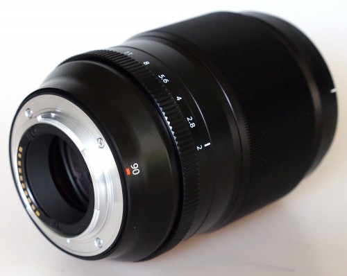 Fuji XF 90mm F2.0 R LM WR