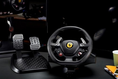 ThrustMaster T80 Ferrari 488 GTB Edition