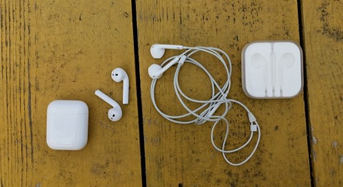 Apple AirPods