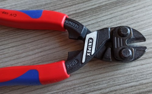 KNIPEX 7102200