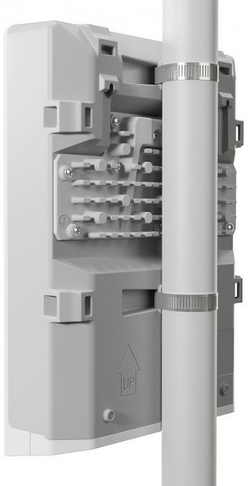 MikroTik netPower 16P