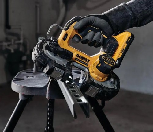 DeWALT DCS377NT