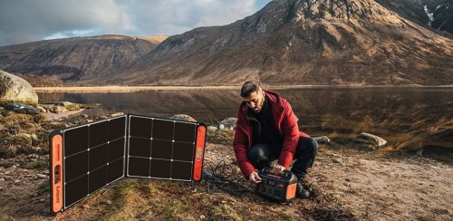 Jackery Explorer 500 + Solar Saga 100W