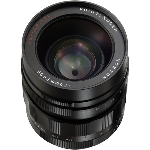 Voigtlaender 17.5mm f/0.95 Nokton