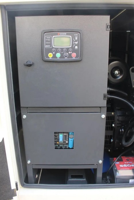 Universal UND-BD 70 KVA