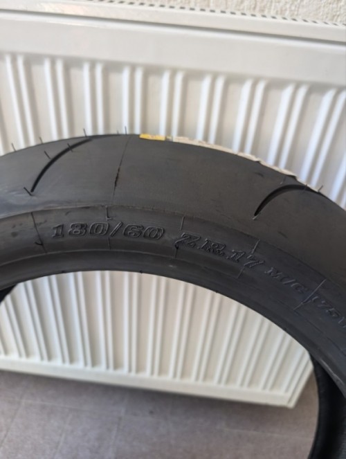 Dunlop D213 GP Pro