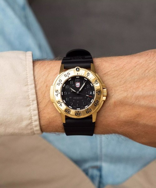 Luminox Navy SEAL Foundation XS.3221.NSF