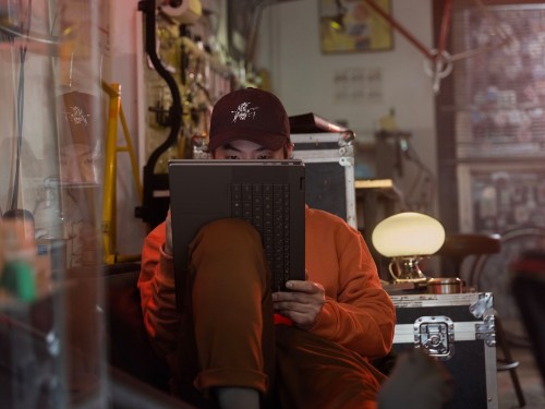 HP OmniBook X Flip x360 16-ar0000