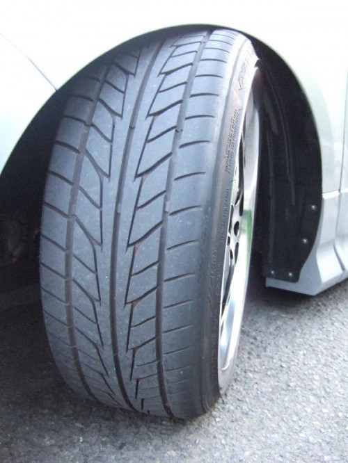 Nitto NT555