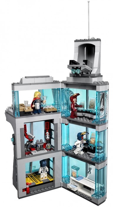 Lego Attack on Avengers Tower 76038