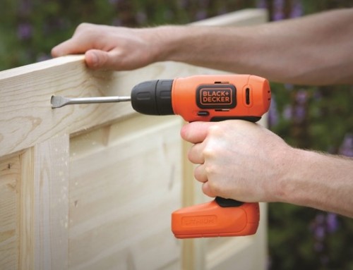 Дрель/шуруповерт Black&Decker BDCD8