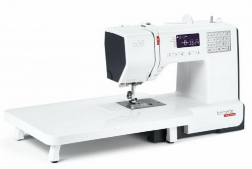 BERNINA Bernette B38