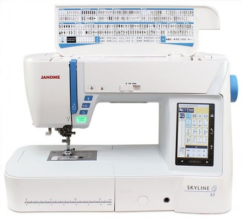 Janome Skyline S7