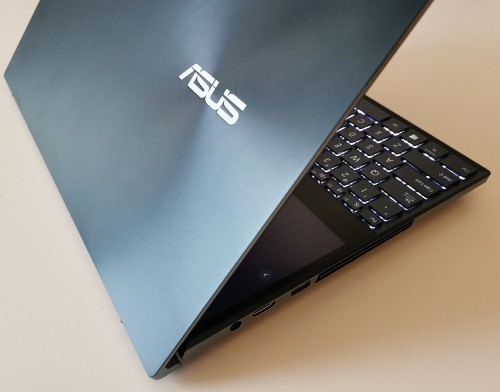 Asus ZenBook Pro Duo UX581GV