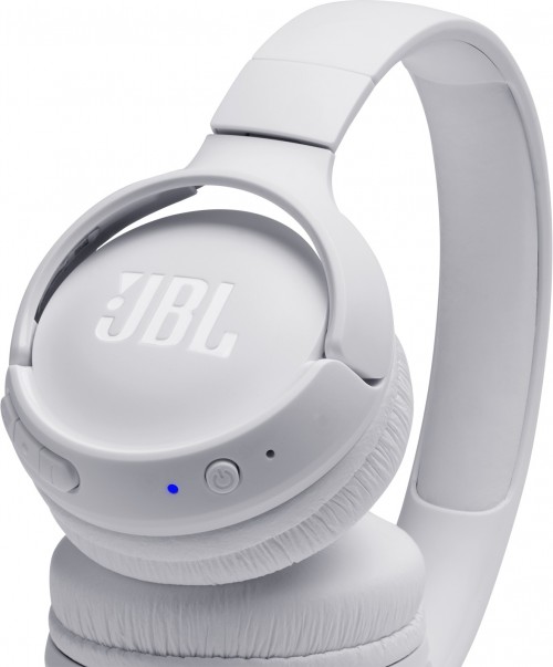 JBL Tune 560BT