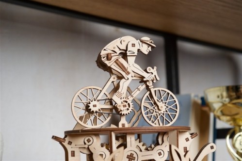 UGears Bicyclist 70148