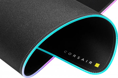 Corsair MM700 RGB Extended Mouse Pad