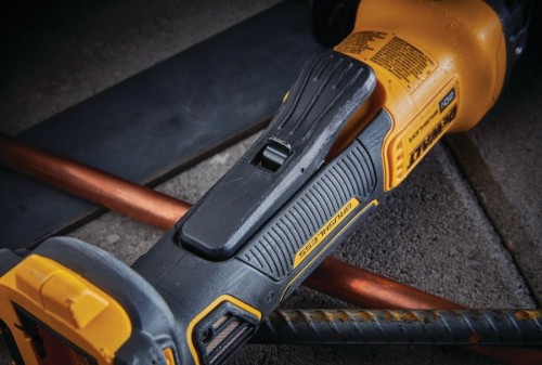 DeWALT DCG416B