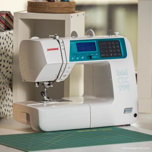 Janome 5270QDC