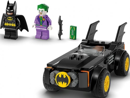 Lego Batmobile Pursuit Batman vs. The Joker 76264