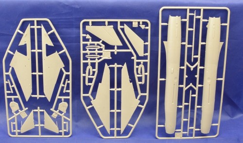 Modelsvit Sukhoi Su-7BMK (1:72)