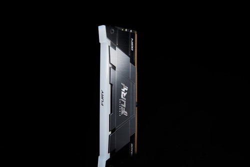 Kingston Fury Renegade DDR4 RGB 1x32Gb