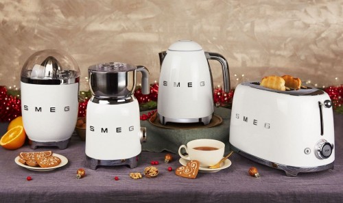 Smeg CJF11WHUK