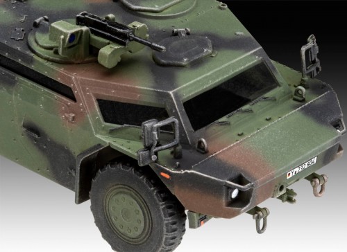 Revell Spahwagen Fennek (1:72)