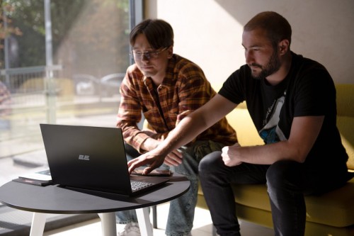 2E Imaginary 15 NL57AU