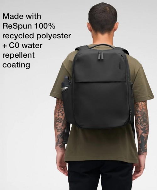 Incase A.R.C. Daypack