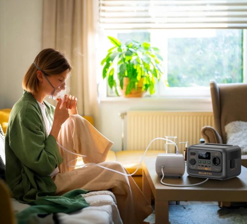 BLUETTI Premium 30 V2