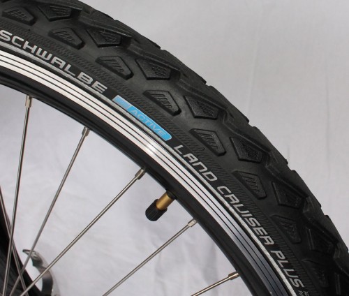 Schwalbe Land Cruiser Plus PunctureGuard