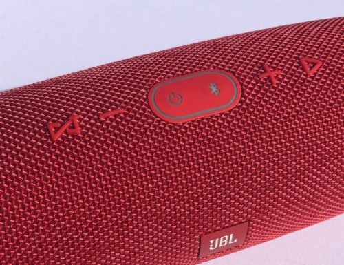 JBL Charge 4