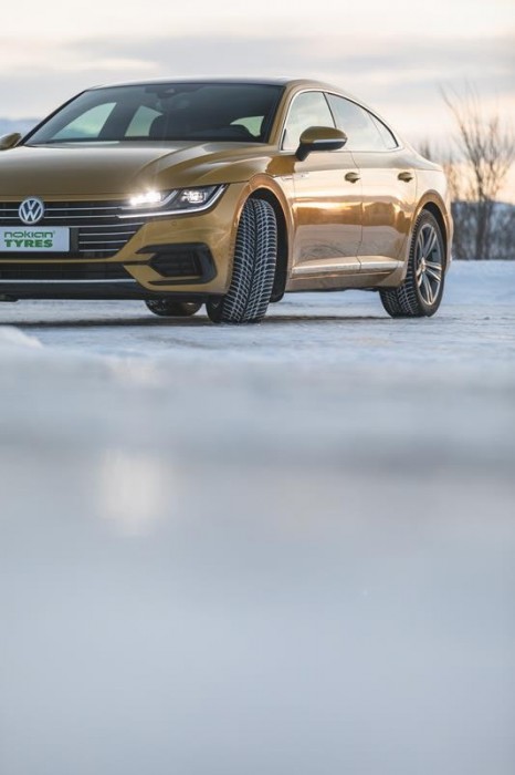 Nokian WR Snowproof