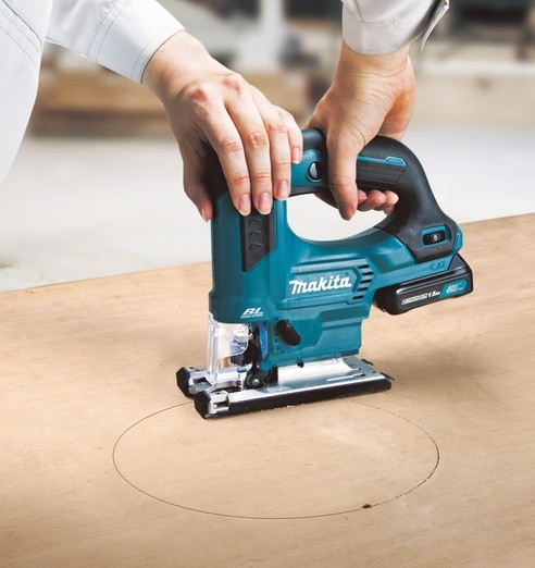 Makita JV103D