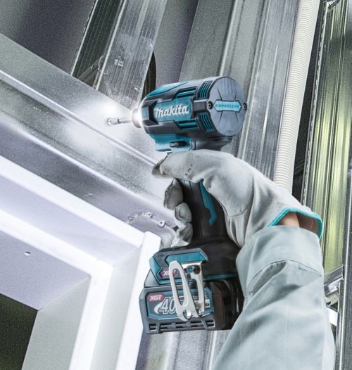 Makita TD001GM201